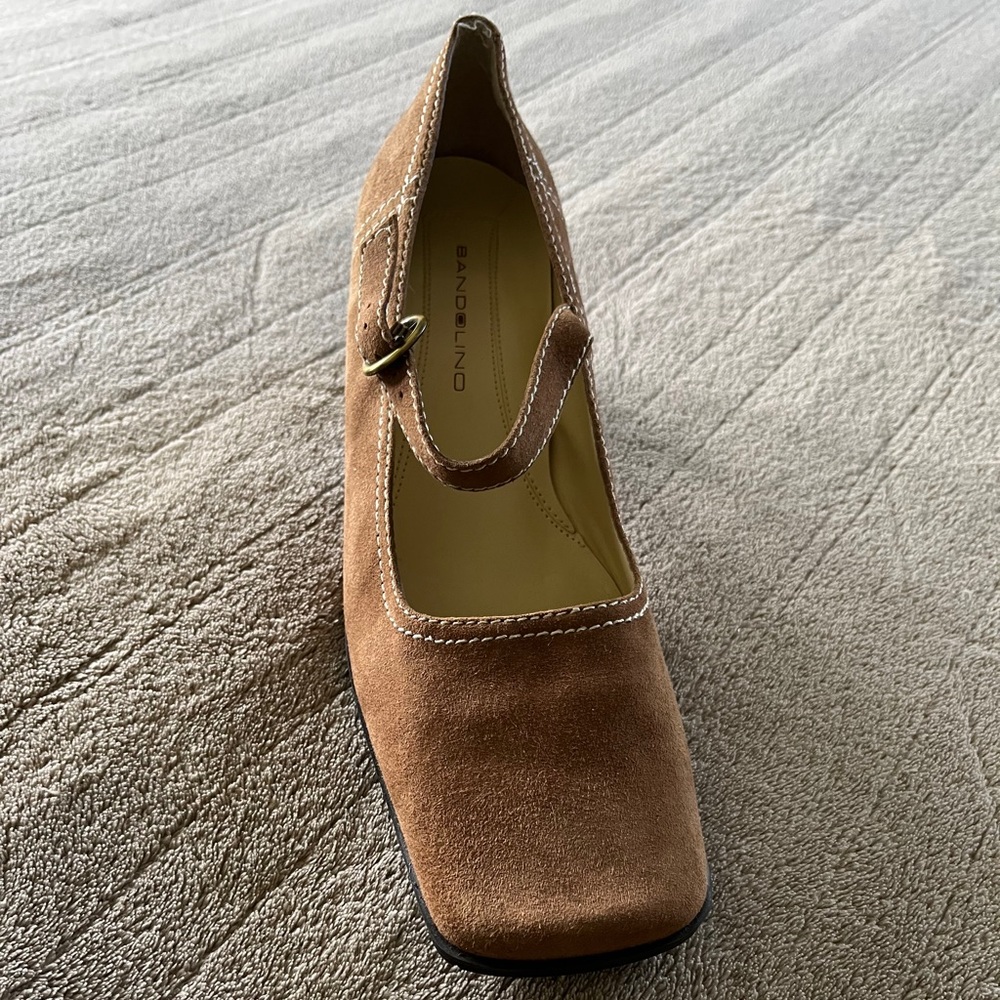 Brandolino size 8 tan heel